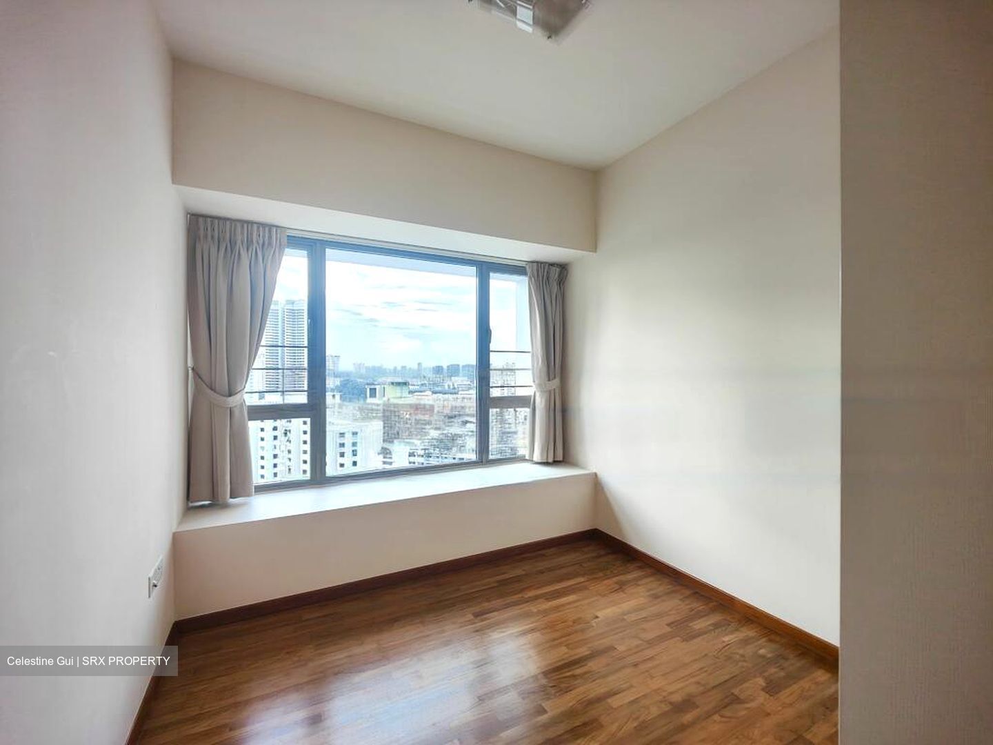 Trevista (D12), Condominium #630162251